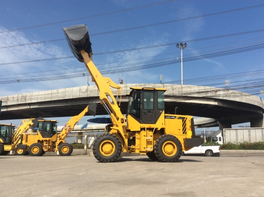 ใหม่!!ด่วนค่ะ FL920F-II แอร์เย็น พร้อมอุปกรณ์เสริม สภาพสวยมากๆพร้อมใช้งาน