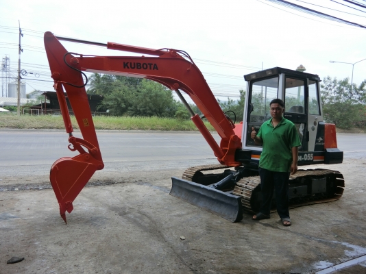 ขายรถขุดKUBOTA KH-055 รถเก่าญี่ปุ่นสภาพพร้อมใช้งาน เอกสารอินวอย เครื่องดีปั้มแรง เอวแน่นช่วงล่างเต็ม ทำสีพร้อมเช็คระบบ ติดแอร์เย็นช่ำ+ฟิลม์ขนส่งฟรีทั่วไทย ติดต่อเจ้าของโดยตรง: 096-5411713 หรือ 092-5768909 (เสี่ยบาส)