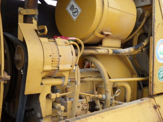 CAT D6M-XL สภาพสวยจัด นำเข้าจากญี่ปุ่น ไม่เคยใช้งานในไทย