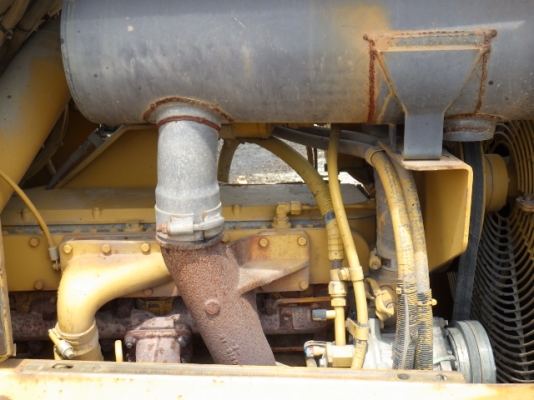 CAT D6M-XL สภาพสวยจัด นำเข้าจากญี่ปุ่น ไม่เคยใช้งานในไทย