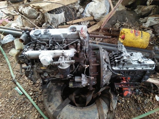 ขายเครื่อง มิตซู 4d31 พร้องเกียร์ rocky175