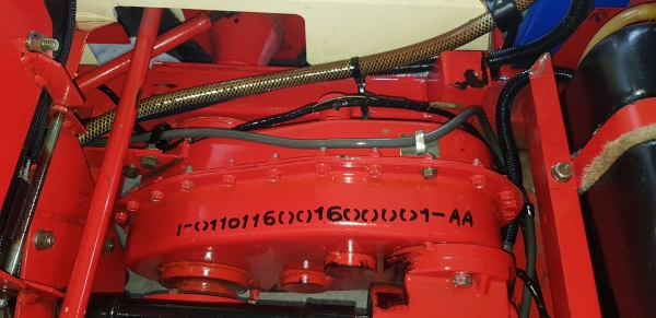 รถตัดหญ้านั่งขับ 4 wd รถตัดหญ้านั่งขับ 4 wd