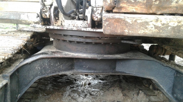 รถขุดsumitomo F2 ขนาด120...รถพร้อมใช้สภายภายนอกไม่สวย แต่รถดี ช่วงล่างดี เอวแน่น