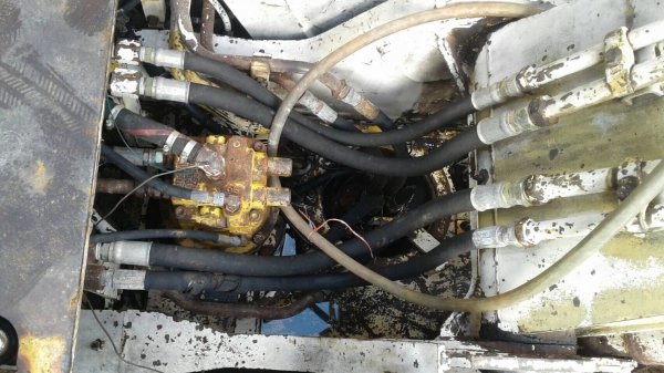 รถขุดsumitomo F2 ขนาด120...รถพร้อมใช้สภายภายนอกไม่สวย แต่รถดี ช่วงล่างดี เอวแน่น