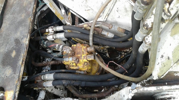 รถขุดsumitomo F2 ขนาด120...รถพร้อมใช้สภายภายนอกไม่สวย แต่รถดี ช่วงล่างดี เอวแน่น