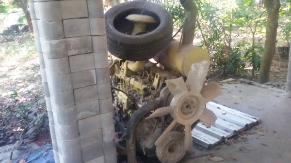 ขายเครื่องแม็คโคร PC200 KOMATSU