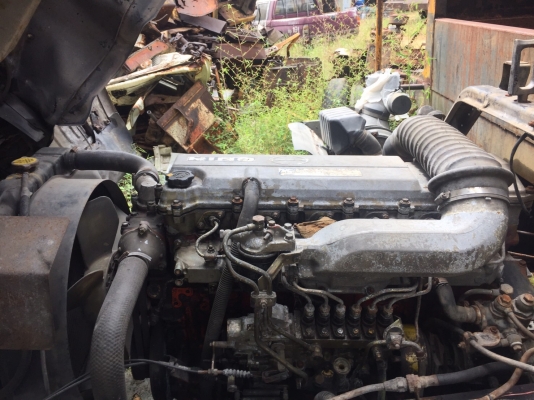 ขายหัวคัสซี6ล้อ 210แรงปี2543..Hino FF1JGKD เครื่องJO8C. รถขนขยะ หัวสวย เครื่องดี คัสซีมีร้าวต้องทำ