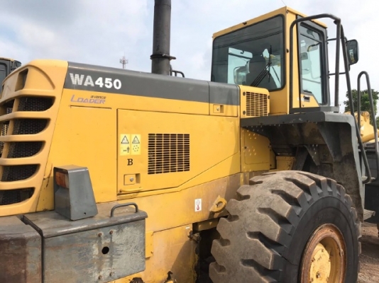 ขายรถตักล้อยาง KOMATSU WA450-3E รถนอกนำเข้าจากญี่ปุ่น สภาพสวยพร้อมใช้งาน มีVDOการทำงานครับ