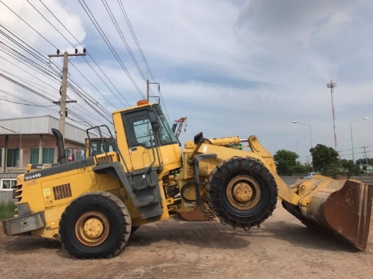 ขายรถตักล้อยาง KOMATSU WA450-3E รถนอกนำเข้าจากญี่ปุ่น สภาพสวยพร้อมใช้งาน มีVDOการทำงานครับ