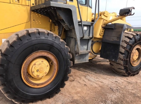 ขายรถตักล้อยาง KOMATSU WA450-3E รถนอกนำเข้าจากญี่ปุ่น สภาพสวยพร้อมใช้งาน มีVDOการทำงานครับ