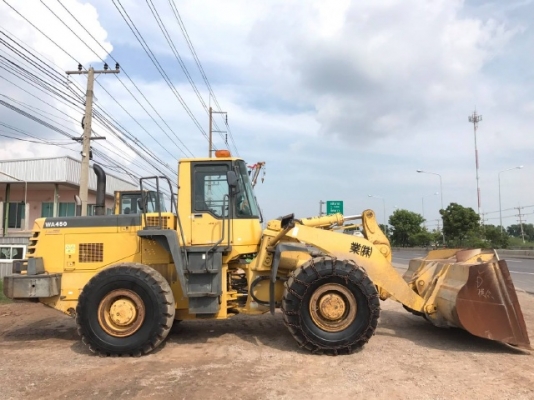 ขายรถตักล้อยาง KOMATSU WA450-3E รถนอกนำเข้าจากญี่ปุ่น สภาพสวยพร้อมใช้งาน มีVDOการทำงานครับ