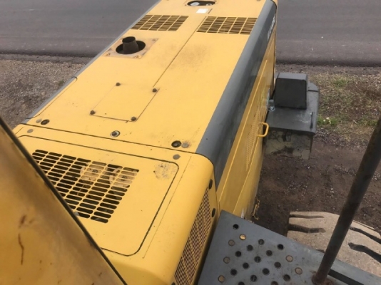 ขายรถตักล้อยาง KOMATSU WA450-3E รถนอกนำเข้าจากญี่ปุ่น สภาพสวยพร้อมใช้งาน มีVDOการทำงานครับ