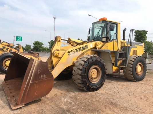 ขายรถตักล้อยาง KOMATSU WA450-3E รถนอกนำเข้าจากญี่ปุ่น สภาพสวยพร้อมใช้งาน มีVDOการทำงานครับ