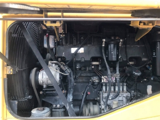 ขายรถตักล้อยาง KOMATSU WA450-3E รถนอกนำเข้าจากญี่ปุ่น สภาพสวยพร้อมใช้งาน มีVDOการทำงานครับ