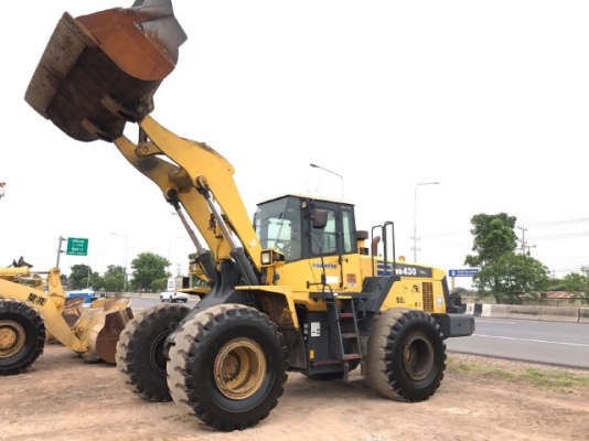 ขายรถตักล้อยาง KOMATSU WA430-5 รถนอกนำเข้าจากญี่ปุ่น สภาพสวยพร้อมใช้งาน มีVDOการทำงานครับ