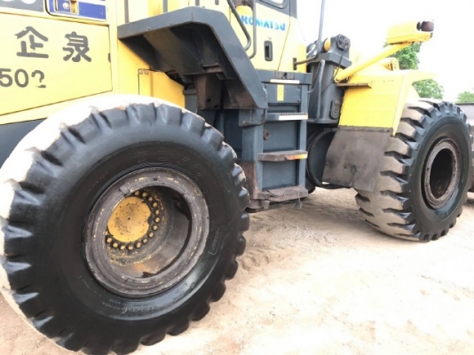 ขายรถตักล้อยาง KOMATSU WA430-5 รถนอกนำเข้าจากญี่ปุ่น สภาพสวยพร้อมใช้งาน มีVDOการทำงานครับ