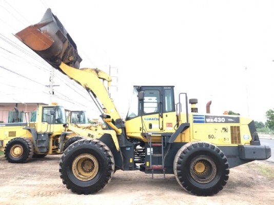 ขายรถตักล้อยาง KOMATSU WA430-5 รถนอกนำเข้าจากญี่ปุ่น สภาพสวยพร้อมใช้งาน มีVDOการทำงานครับ