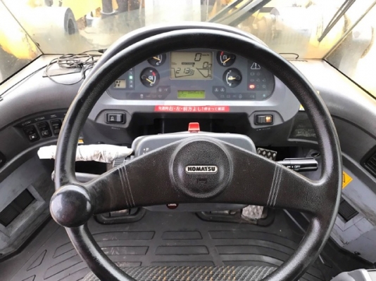 ขายรถตักล้อยาง KOMATSU WA430-5 รถนอกนำเข้าจากญี่ปุ่น สภาพสวยพร้อมใช้งาน มีVDOการทำงานครับ