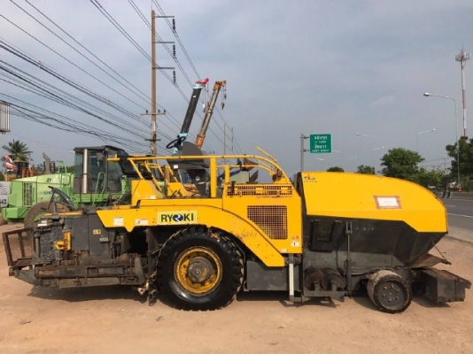 ขายรถปูยาง SUMITOMO HA60W-5 (ขนาด 6 เมตร) ปี 2005 นำเข้าเองจากญี่ปุ่น สภาพสวยพร้อมใช้งาน มีVDOการทำงานครับ