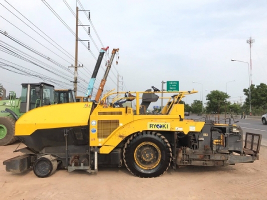 ขายรถปูยาง SUMITOMO HA60W-5 (ขนาด 6 เมตร) ปี 2005 นำเข้าเองจากญี่ปุ่น สภาพสวยพร้อมใช้งาน มีVDOการทำงานครับ