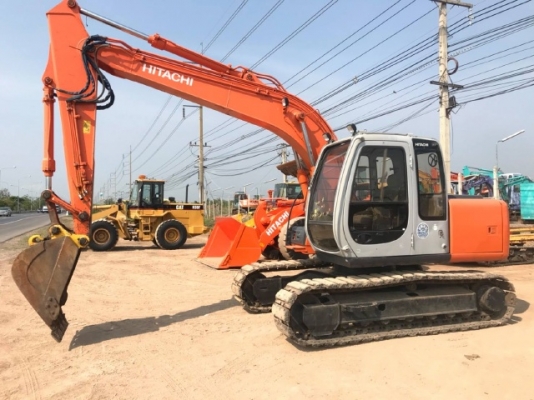 ขายรถแบคโฮ HITACHI EX130-5 มีลายหัวกระแทก รถนอกนำเข้าจากญี่ปุ่น สภาพสวยพร้อมใช้ มีVDOการทำงานครับ ขายรถแบคโฮ HITACHI EX130-5 มีลายหัวกระแทก รถนอกนำเข้าจากญี่ปุ่น สภาพสวยพร้อมใช้ มีVDOการทำงานครับ