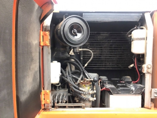 ขายรถแบคโฮ HITACHI EX130-5 มีลายหัวกระแทก รถนอกนำเข้าจากญี่ปุ่น สภาพสวยพร้อมใช้ มีVDOการทำงานครับ ขายรถแบคโฮ HITACHI EX130-5 มีลายหัวกระแทก รถนอกนำเข้าจากญี่ปุ่น สภาพสวยพร้อมใช้ มีVDOการทำงานครับ