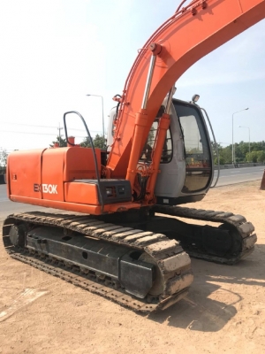 ขายรถแบคโฮ HITACHI EX130-5 มีลายหัวกระแทก รถนอกนำเข้าจากญี่ปุ่น สภาพสวยพร้อมใช้ มีVDOการทำงานครับ ขายรถแบคโฮ HITACHI EX130-5 มีลายหัวกระแทก รถนอกนำเข้าจากญี่ปุ่น สภาพสวยพร้อมใช้ มีVDOการทำงานครับ