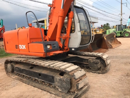 ขายรถแบคโฮ HITACHI EX130-5 มีลายหัวกระแทก รถนอกนำเข้าจากญี่ปุ่น สภาพสวยพร้อมใช้ มีVDOการทำงานครับ ขายรถแบคโฮ HITACHI EX130-5 มีลายหัวกระแทก รถนอกนำเข้าจากญี่ปุ่น สภาพสวยพร้อมใช้ มีVDOการทำงานครับ