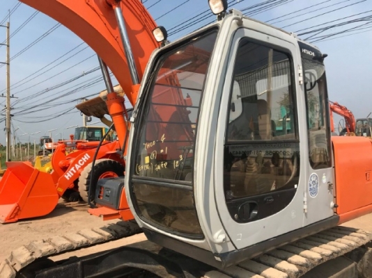 ขายรถแบคโฮ HITACHI EX130-5 มีลายหัวกระแทก รถนอกนำเข้าจากญี่ปุ่น สภาพสวยพร้อมใช้ มีVDOการทำงานครับ ขายรถแบคโฮ HITACHI EX130-5 มีลายหัวกระแทก รถนอกนำเข้าจากญี่ปุ่น สภาพสวยพร้อมใช้ มีVDOการทำงานครับ