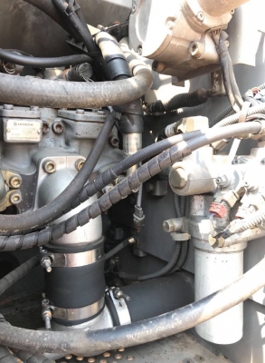 ขายรถแบคโฮ HITACHI EX130-5 มีลายหัวกระแทก รถนอกนำเข้าจากญี่ปุ่น สภาพสวยพร้อมใช้ มีVDOการทำงานครับ ขายรถแบคโฮ HITACHI EX130-5 มีลายหัวกระแทก รถนอกนำเข้าจากญี่ปุ่น สภาพสวยพร้อมใช้ มีVDOการทำงานครับ