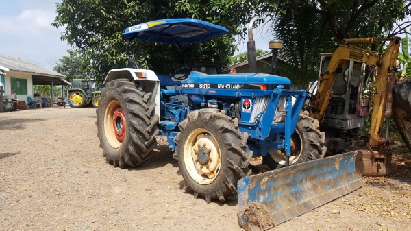 ขายด่วนครับ ford 6610 ไอดีโต หัวฉีดเตี้ย รถเต็มตัวครับ คานหน้า คาราโร่ 520000