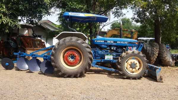 ขายด่วนครับ ford 6610 ไอดีโต หัวฉีดเตี้ย รถเต็มตัวครับ คานหน้า คาราโร่ 520000