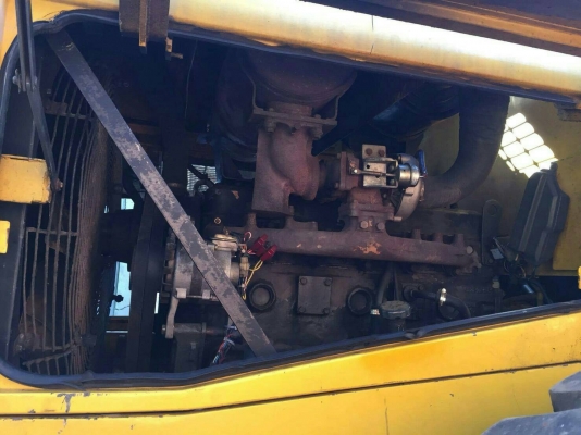 ขออนุญาติขายรถ ตัก KOMATSU WA350-3 เอกสารอินวอยพร้อมใช้งาน ราคา 1050000 สนใจติดต่อ 0853224877-0988930465