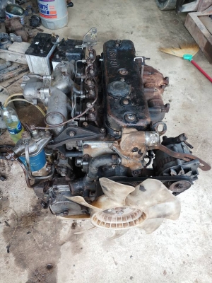 ขายเครื่อง4bd1 115แรง ติดง่าย ไม่มีไอ