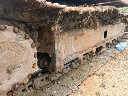 ขออนุญาติขายรถ CAT E120 เดิมๆทั้งคันโช่ใหม่ลอนเลอใหม่เครื่องเดิมปั้มเดิมตัวเดินดีเครื่องปั้มแรงดีมากๆบูมอามยามพิเษศเอวมีขยับบ้างมีรั่วไหลบ้างแต่พร้อมใช้ ราคา 435000 สนใจติดต่อ 0853224877-0988930465