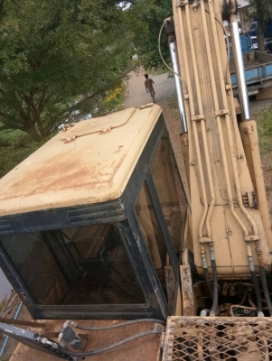 ขออนุญาติขายรถ CAT E120 เดิมๆทั้งคันโช่ใหม่ลอนเลอใหม่เครื่องเดิมปั้มเดิมตัวเดินดีเครื่องปั้มแรงดีมากๆบูมอามยามพิเษศเอวมีขยับบ้างมีรั่วไหลบ้างแต่พร้อมใช้ ราคา 435000 สนใจติดต่อ 0853224877-0988930465