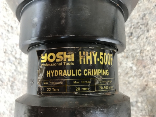 ขายตัวย้ำหัวสายระบบไฮโดรลิคมือโยก Yoshi made in Taiwan สภาพสวย พร้อมใช้งาน