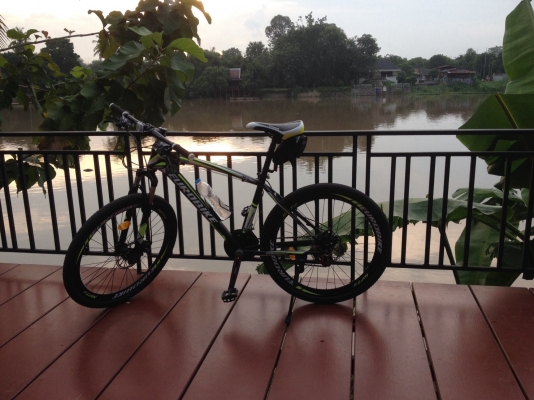 ขาย Bike Eurobike X1 จักรยานเสือภูเขา 26" : สีดำ-เหลือง ขาย Bike Eurobike X1 จักรยานเสือภูเขา 26" : สีดำ-เหลือง