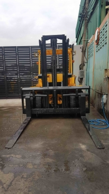 ขาย รถโฟล์คลิฟท์ Komatsu 10 ตัน เกียคลัช