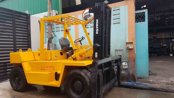 ขาย รถโฟล์คลิฟท์ Komatsu 10 ตัน เกียคลัช