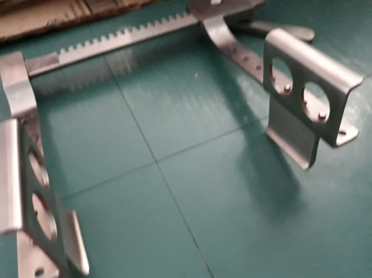 ขายรางเลื่อน GRIESHABER-STANLESS ขนาดใหญ่หนา งานดี ขายรางเลื่อน GRIESHABER-STANLESS ขนาดใหญ่หนา งานดี