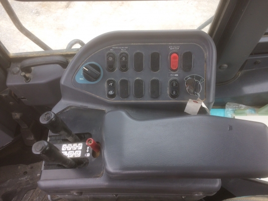 KOMATSU WA380-6 รุ่นใหม่กว่าห้างในไทย นำเข้าจากญี่ปุ่น สภาพดีมากสวยแบบเดิมๆมาเลยครับ