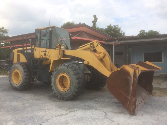 KOMATSU WA380-6 รุ่นใหม่กว่าห้างในไทย นำเข้าจากญี่ปุ่น สภาพดีมากสวยแบบเดิมๆมาเลยครับ