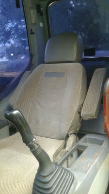 KOMATSU PC200-7เอกสารเล่มทะเบียน สภาพดีพร้อมใช้งาน ไฟฟ้าเต็ม ช่วงล่างดี อยู่ภาคอิสาน ราคา1,220,000บ. สนใจ 0835601591 หรือ 0903494058 KOMATSU PC200-7เอกสารเล่มทะเบียน สภาพดีพร้อมใช้งาน ไฟฟ้าเต็ม ช่วงล่างดี อยู่ภาคอิสาน ราคา1,220,000บ. สนใจ 0835601591 หรือ 0903494058