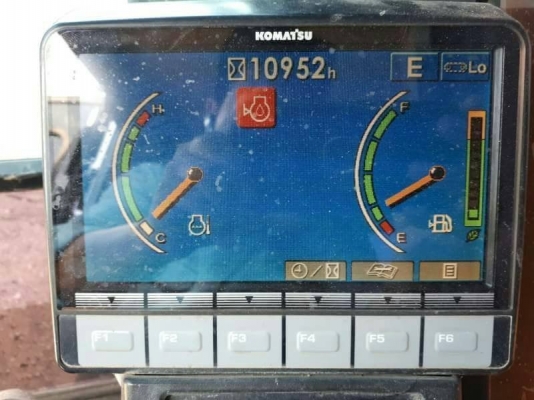 ขาย 1,365,000 KOMATSU PC200-8 ทำงาน 10,952 ชม. เครืองดี ปั้มแรง โช่หนา เอวแน่น ไฟฟ้าครบ เล่มทะเบียน รถอยู่ ปทุมธานี 090-772-3710 090-772-3708