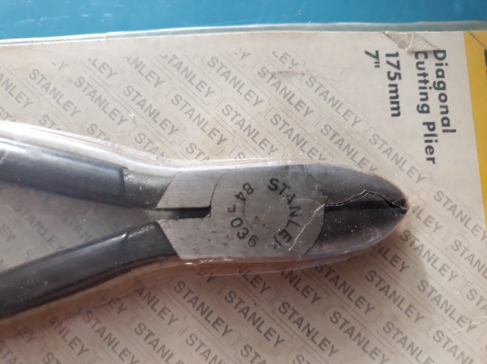 ขายคีมตัดสายไฟSTANLEY HANDYMAN MADE IN USA.ใหม่เก่าเก็บ