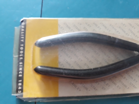 ขายคีมตัดสายไฟSTANLEY HANDYMAN MADE IN USA.ใหม่เก่าเก็บ