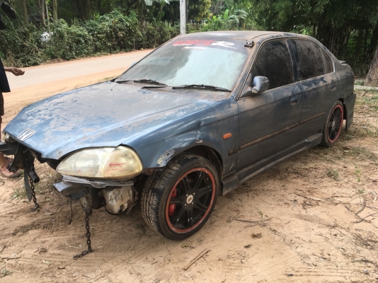 ขายซากซีวิกปี 97 เครื่องพัง บอดี้สวย ภายในครบ ล้อแม็ก17 นิ้ว ดิสเบรค 4 ล้อ ขายซากซีวิกปี 97 เครื่องพัง บอดี้สวย ภายในครบ ล้อแม็ก17 นิ้ว ดิสเบรค 4 ล้อ