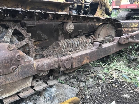 ขาย 199,000 บาท CATTERPILAR D4D เครื่องดี เกียร์ดี โช่หนา พร้อมใช้  เอกสารชื้อขาย   รถอยู่ กทม โทร&amp;ไอดีไลน์  0610710295