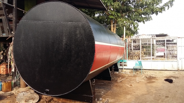 ขาย ถังน้ำ ถังน้ำมัน 18000ลิตร เหล็กหนา 6มิล สวย พร้อมใช้ค่ะ ทัก 0898147679